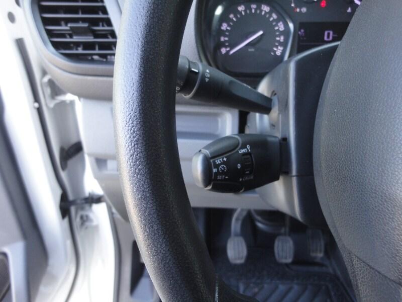 PEUGEOT Expert 4ª serie Expert BlueHDi 120 S&S...