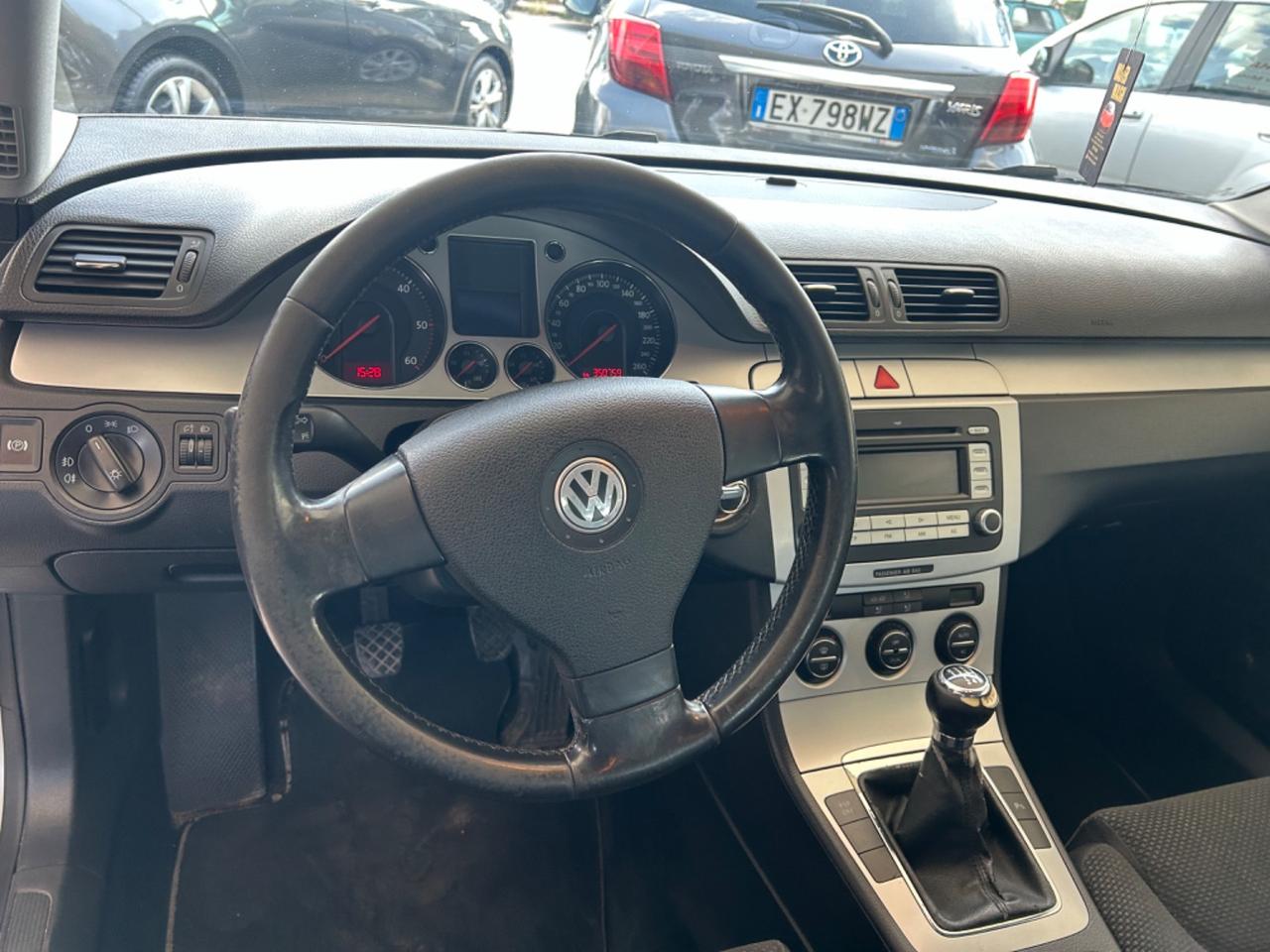 Volkswagen Passat 2.0 TDI DPF Var. Comfortline