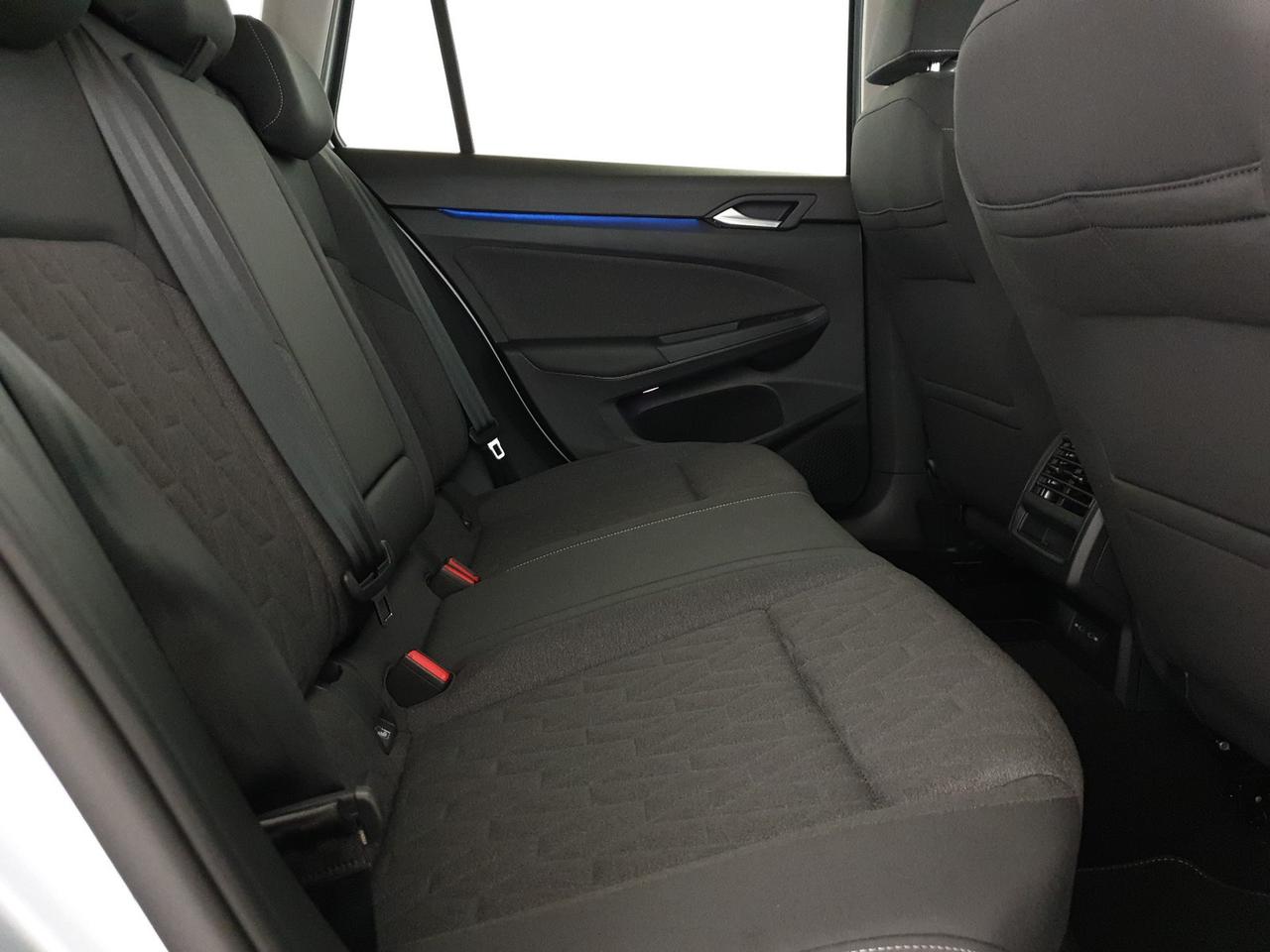 Volkswagen Golf variant 2.0 tdi life 150cv dsg