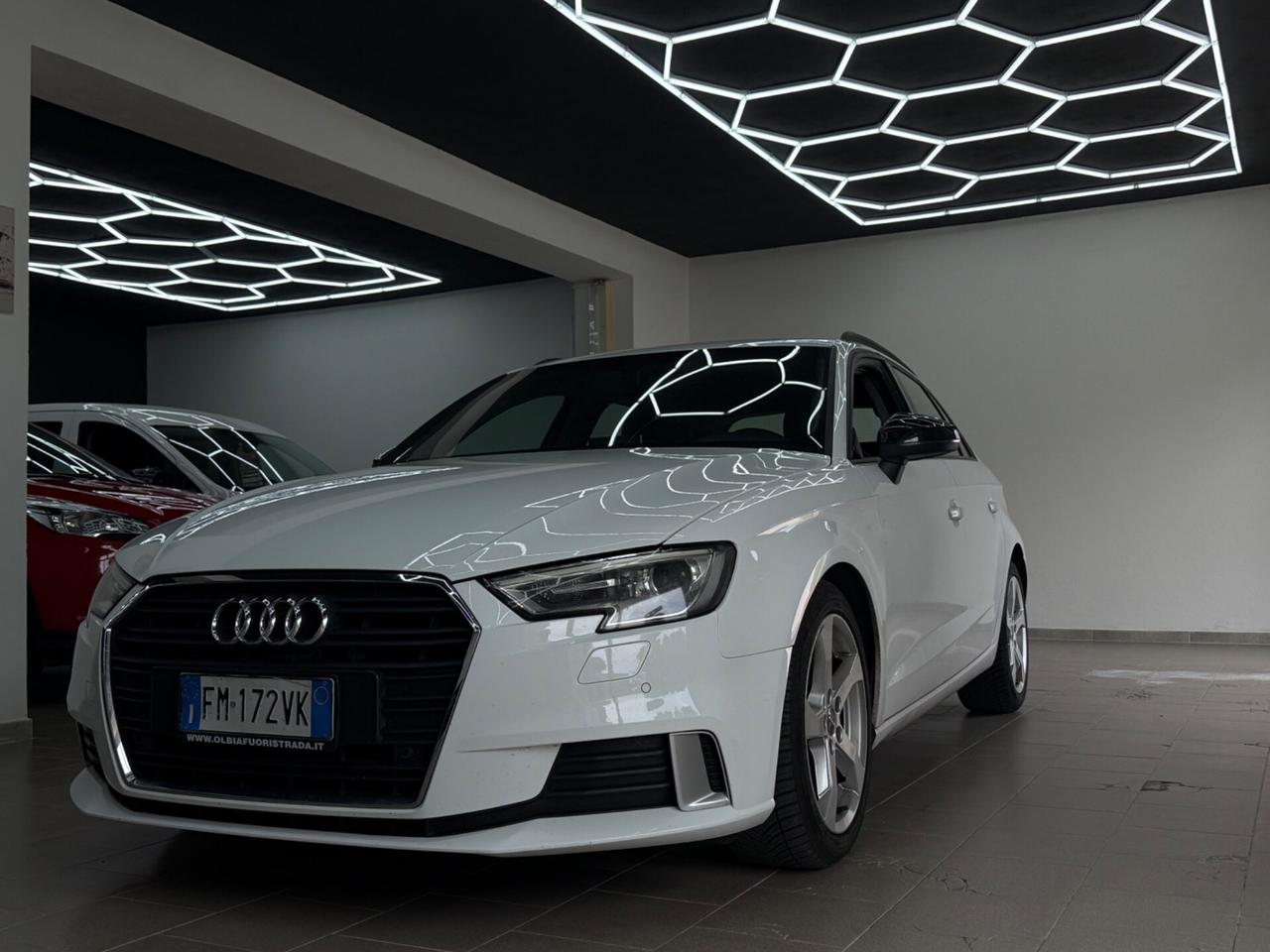 Audi A3 SPB 1.6 TDI 116 CV S tronic Sport