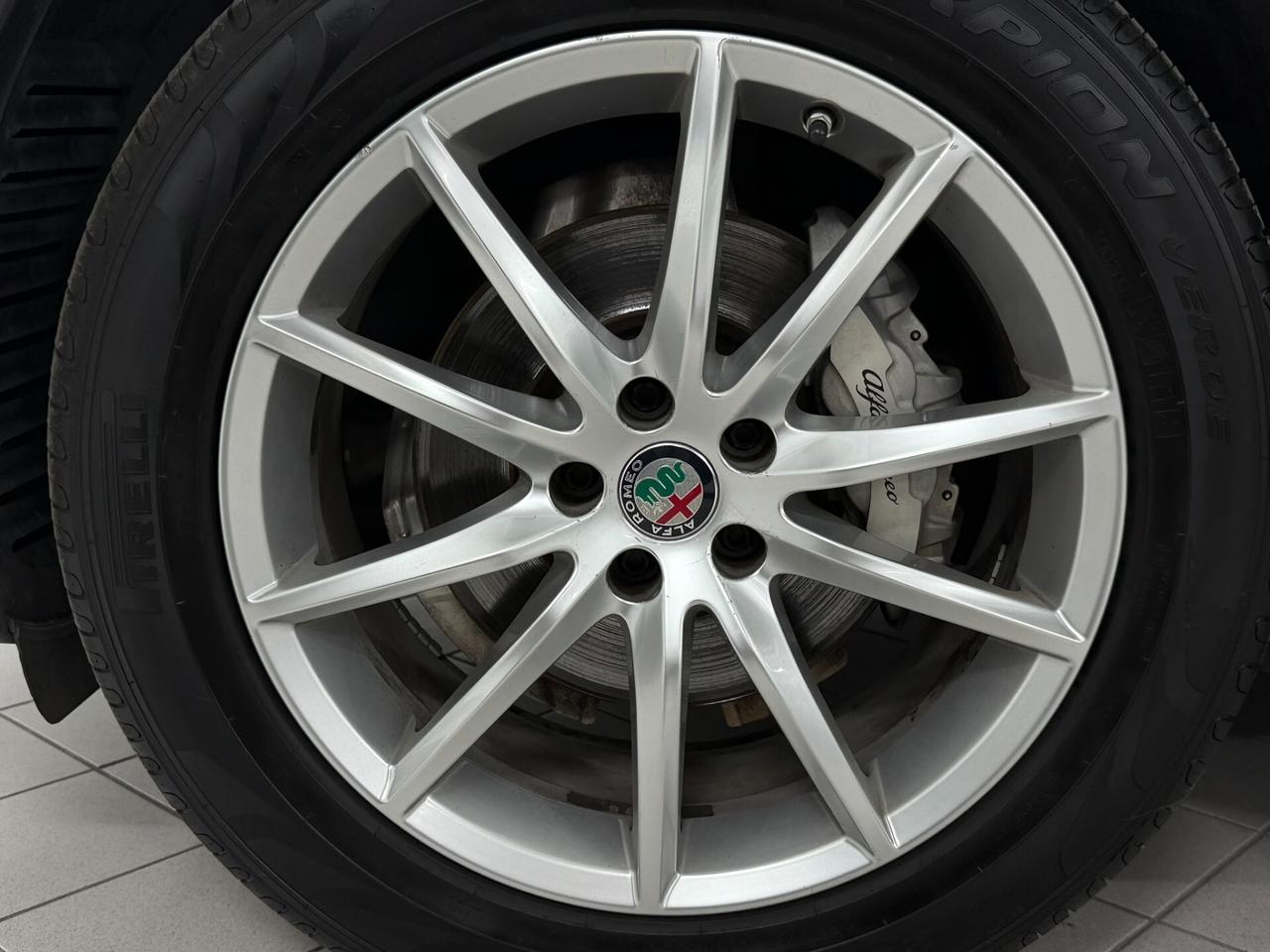 Alfa Romeo Stelvio 2.2 TD 190 CV EXECUTIVE Q4 RUOTINO GOMME NUOVE PIRELLI