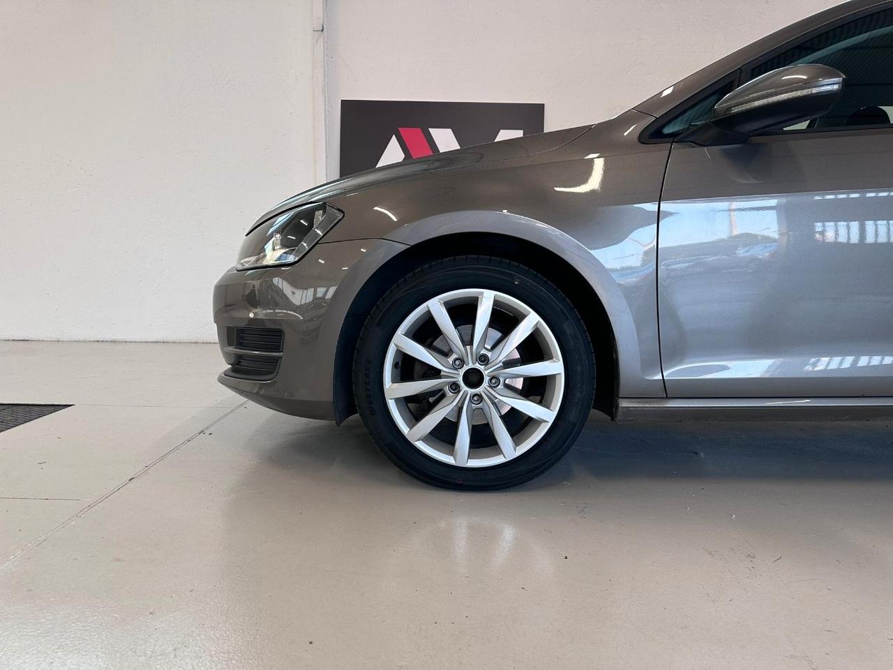 Volkswagen Golf 5 Porte Golf 5p 1.6 tdi Comfortline