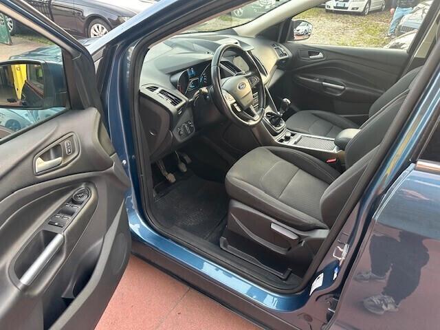 Ford Kuga 1.5 TDCI 120 CV S&S 2WD ST-Line