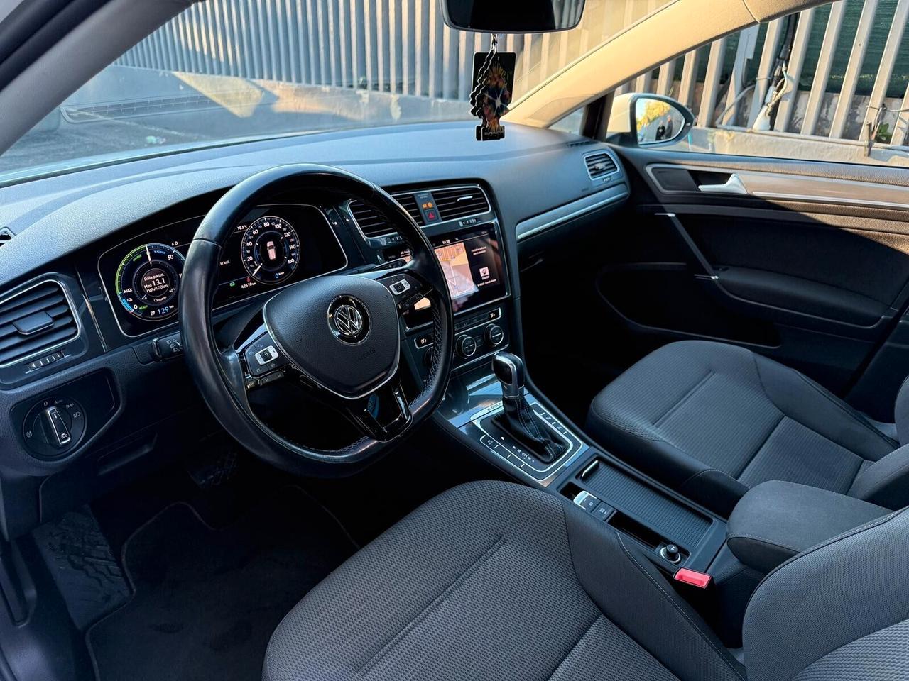 Volkswagen Golf e-Golf 136 CV - 42.000km - Superprezzo - Full opt