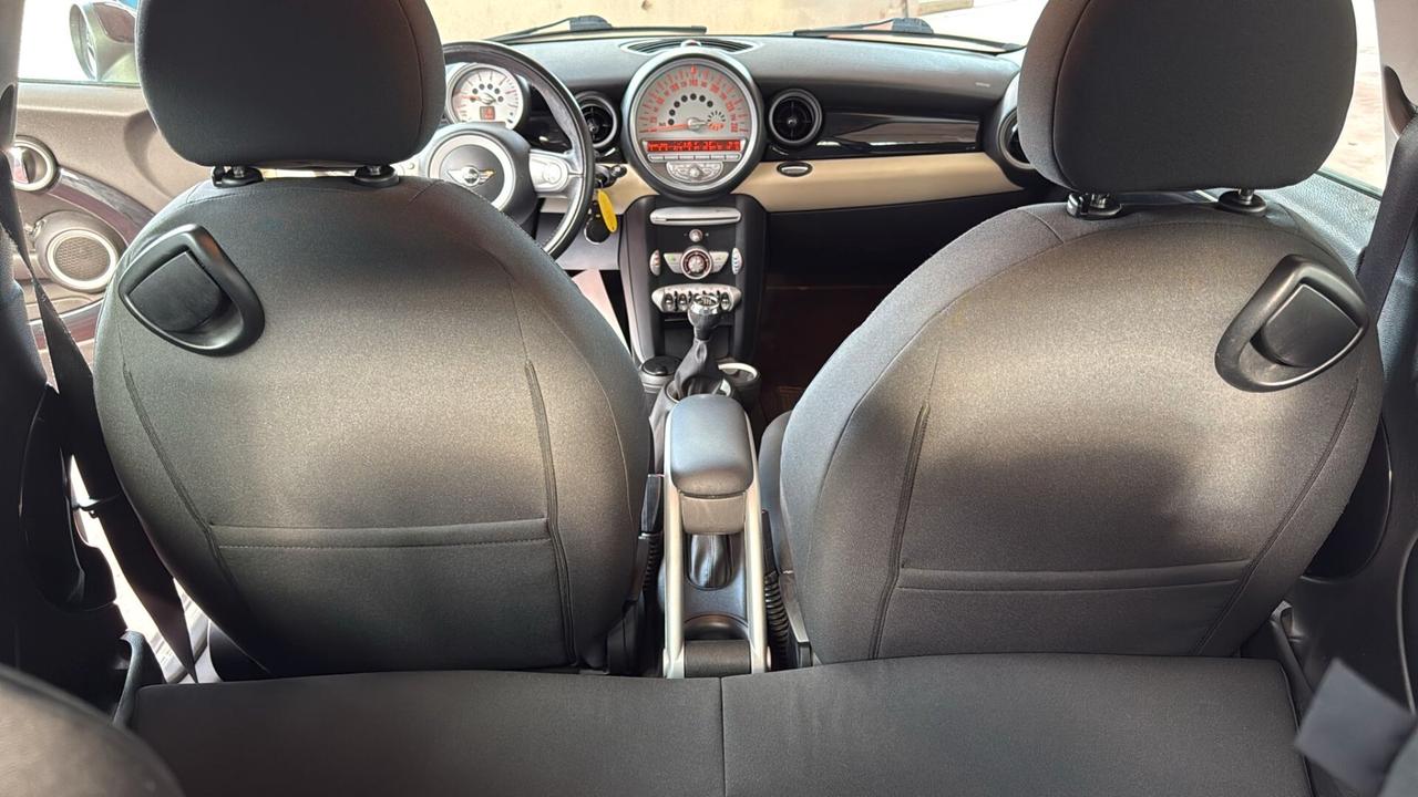 Mini 1.6 16V Cooper D
