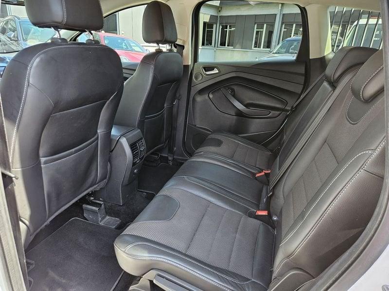 Ford Kuga 2.0 TDCi 150CV Pshift S&S AWD Titanium