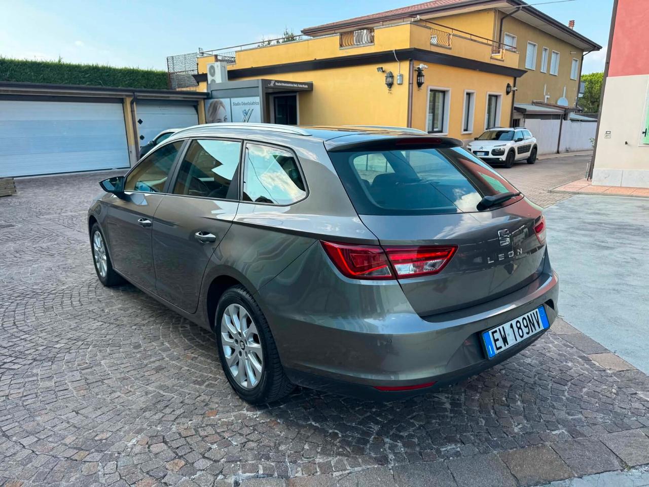 Seat Leon 1.6 TDI 105 CV DSG ST Start/Stop Style