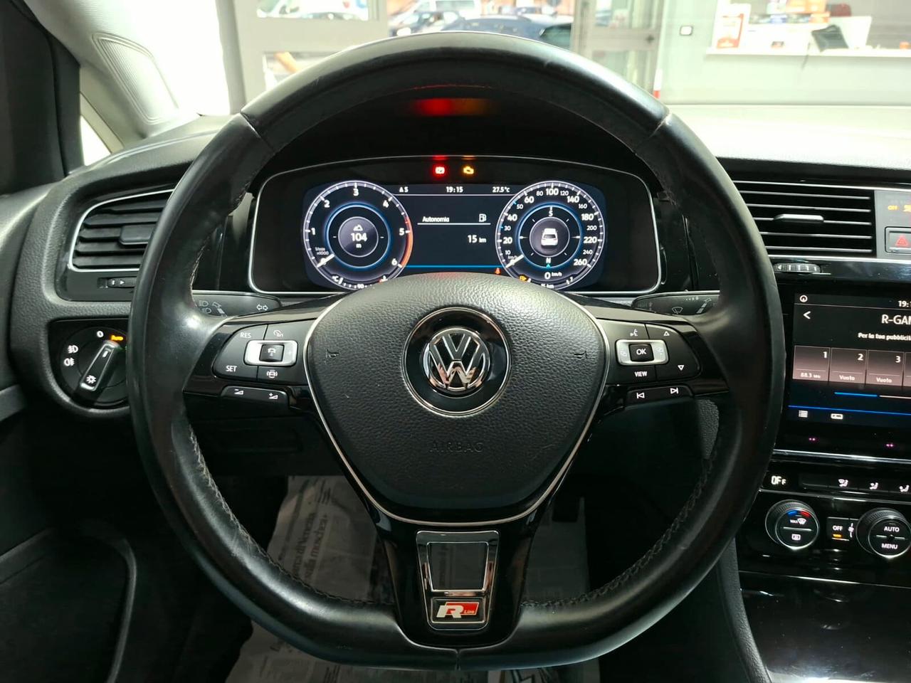 Volkswagen Golf 1.6 TDI 115cv Executive BlueMotion Technology 2017