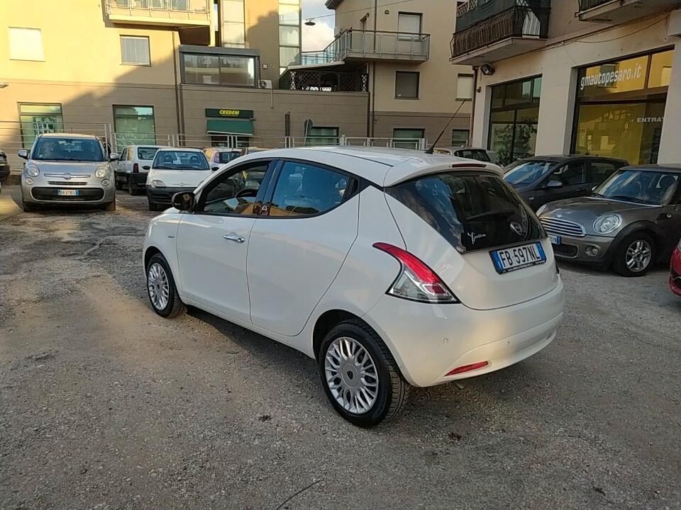 Lancia Ypsilon 1.2 69 CV 5 porte GPL Ecochic Gold Neopatentati