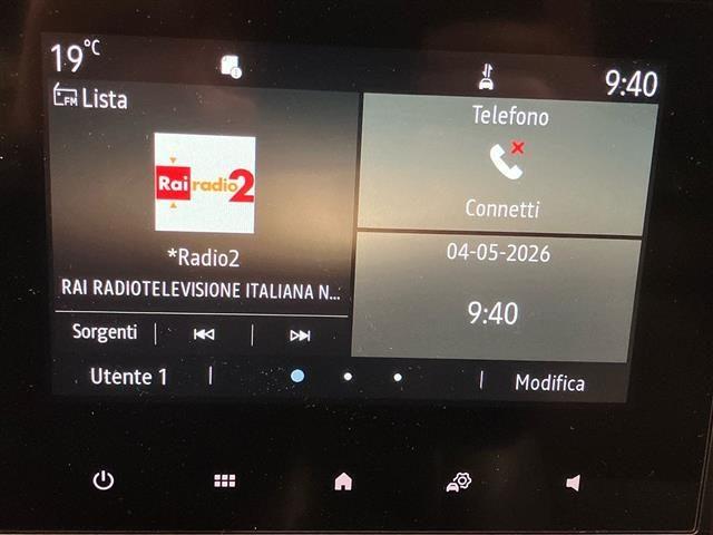 RENAULT Captur 1.6 E-Tech hybrid Intens 145cv auto