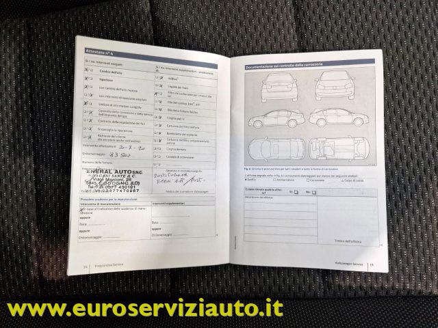 VOLKSWAGEN Touran 1.6 TDI 115 CV SCR DSG Comfortline BlueMotion Tech