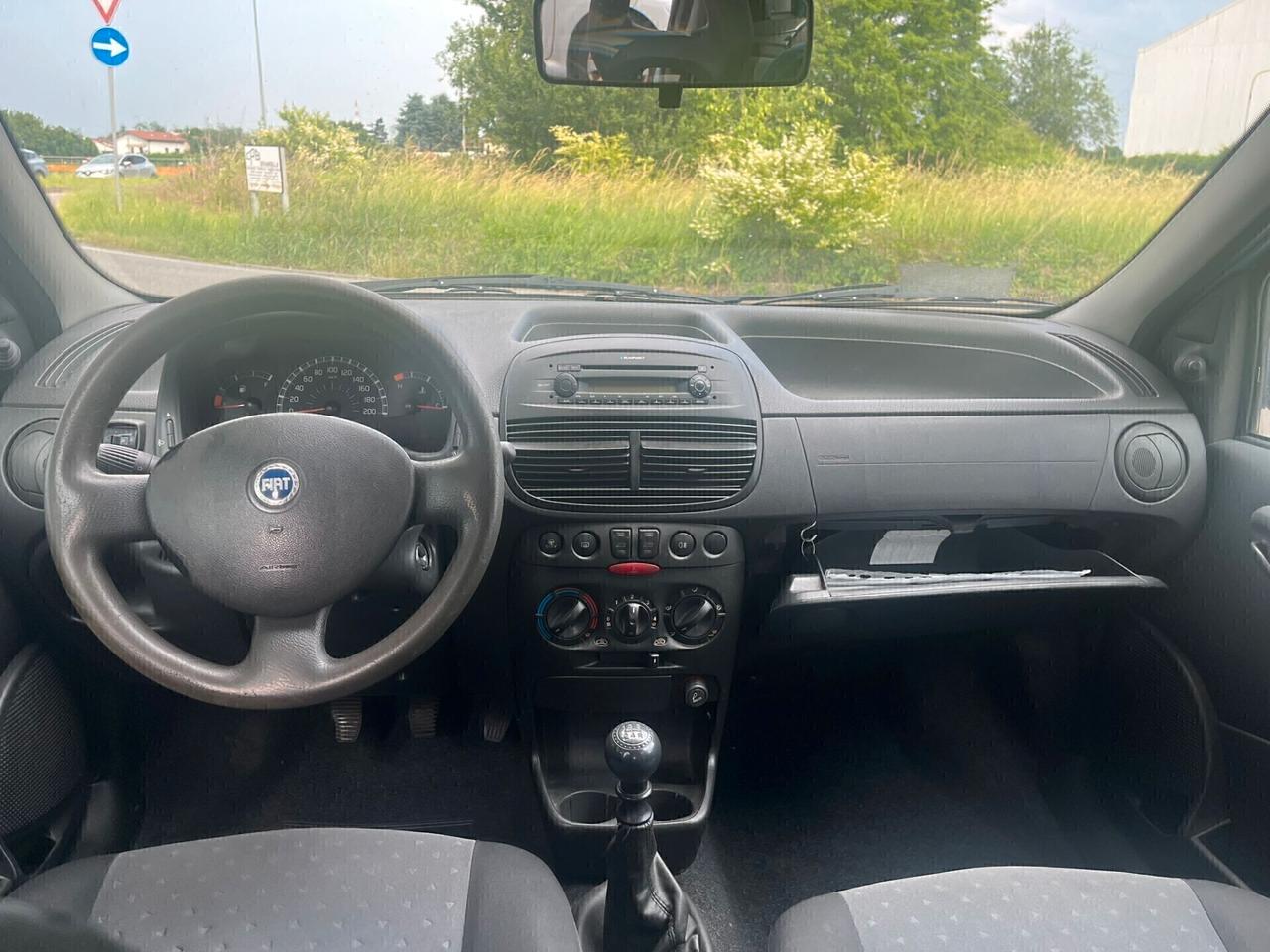 Fiat Punto 1.2 5 porte Active Natural Power