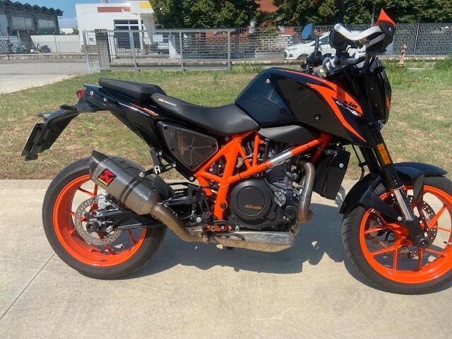Ktm 690 Duke R- ABS - AKRAPOVIC KM 28.000