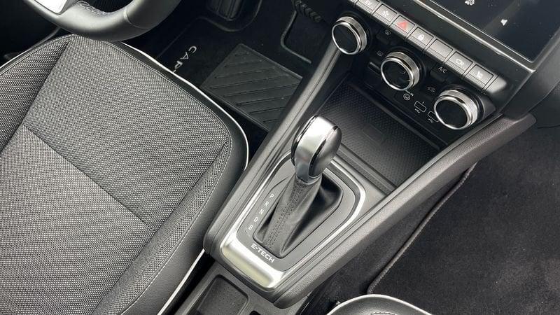 Renault Captur 1.6 E-Tech hybrid Intens 145cv auto 1.6 E-TECH Hybrid Intens Auto 145cv