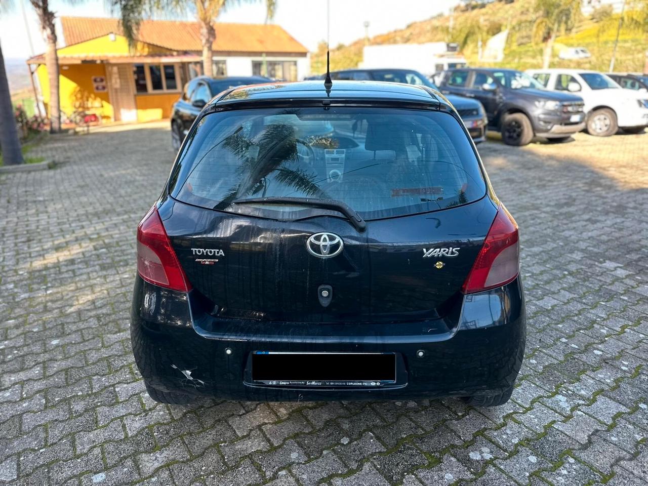 Toyota Yaris 1.4 D-4D 5 porte Sol