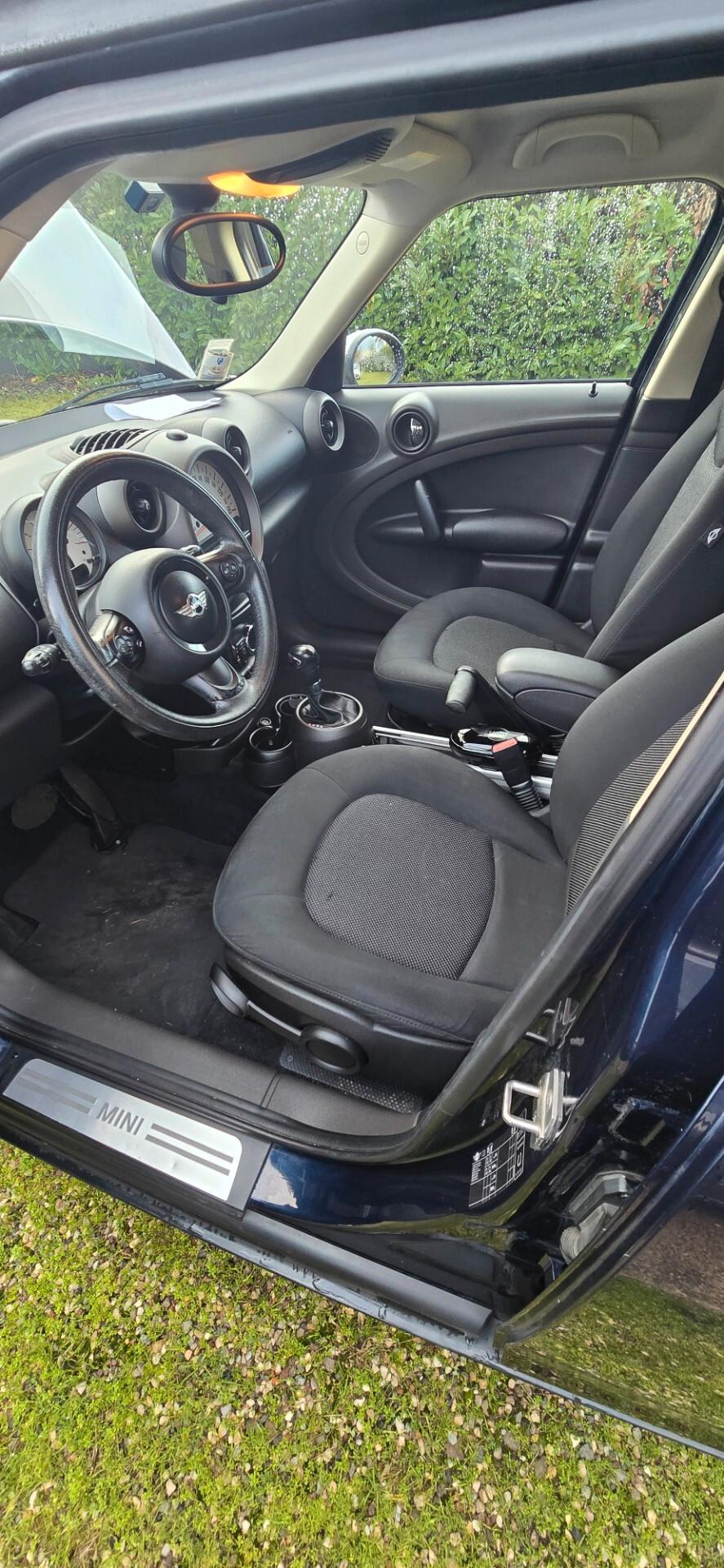 Mini Cooper Countryman 2.0 D Automatica