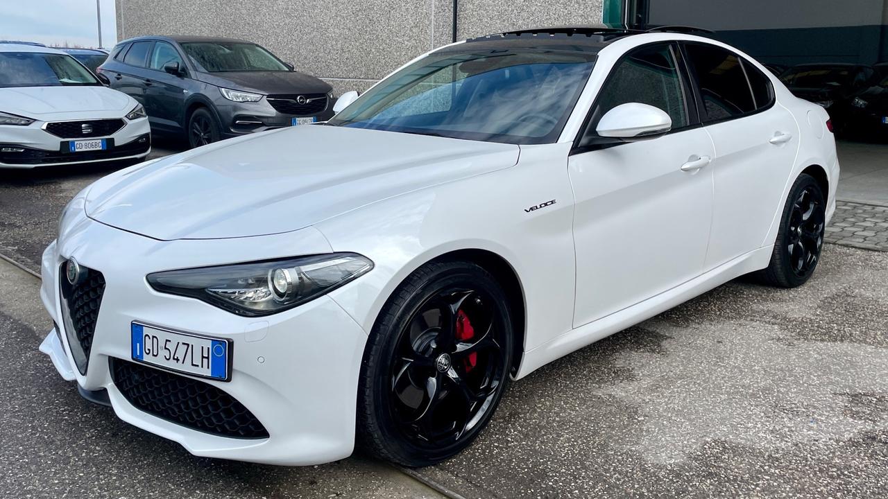 ALFA ROMEO GIULIA 2.2 VELOCE AT8 Q4 210CV - TETTO, PELLE, SEDILI RISCALDATI