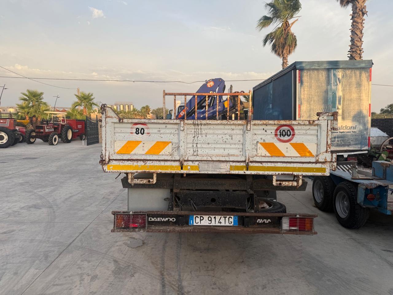 Trattore DAEWOO AVIA D100TC CON 65000 pari al nuovo