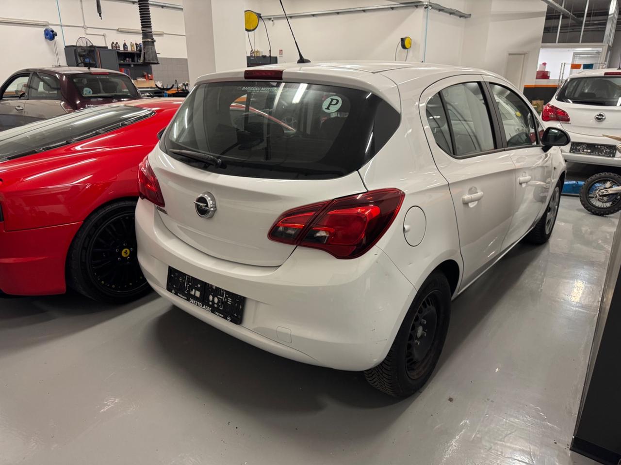 Opel Corsa 1.2 5 porte