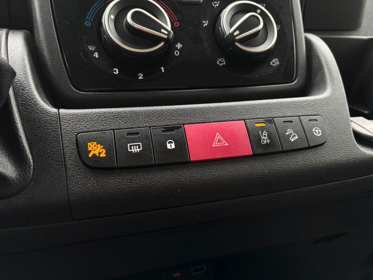 Fiat Ducato 2.3 mjt 120cv E6D-TEMP 2021 68000 KM