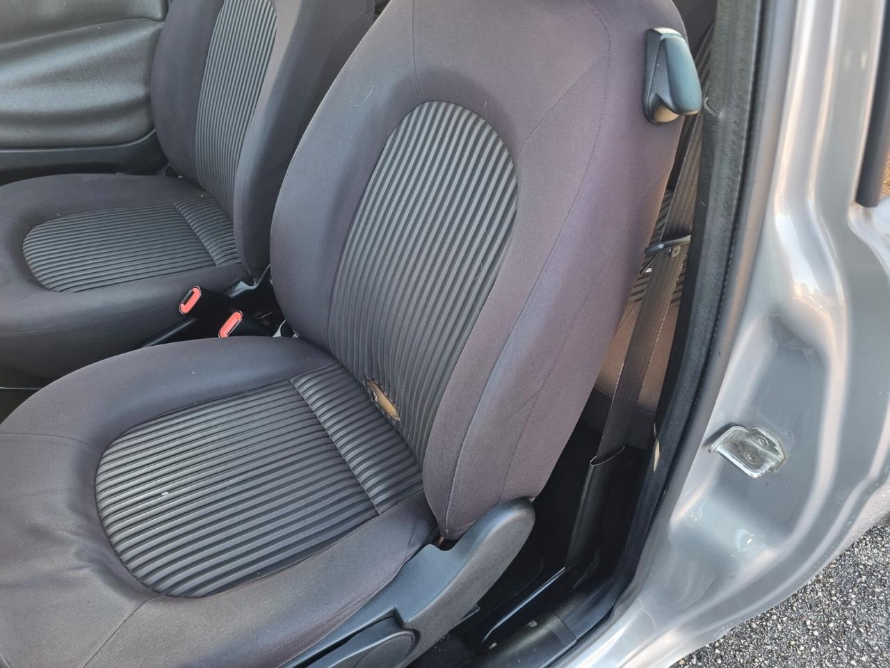 Lancia Ypsilon 1.4 Oro Ecochic GPL