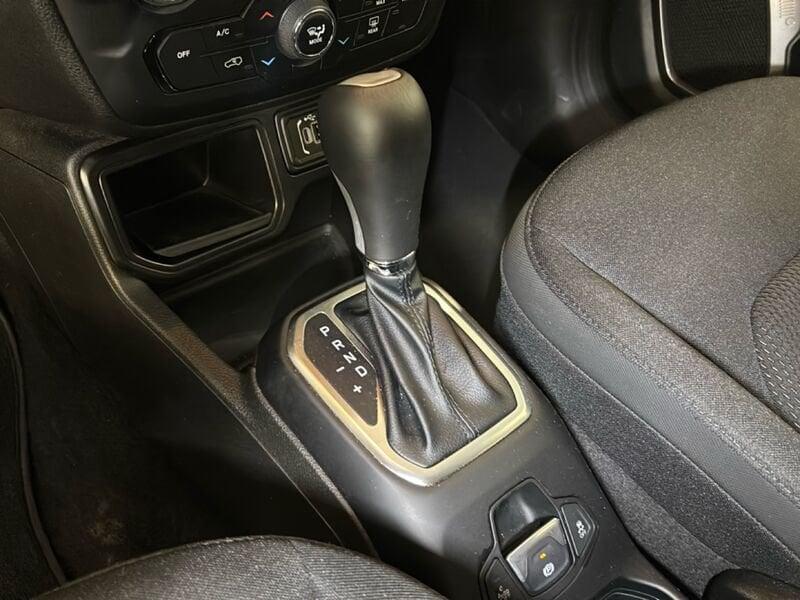 Jeep Renegade e-Hybrid 1.5 T4 MHEV 130cv Summit DDCT