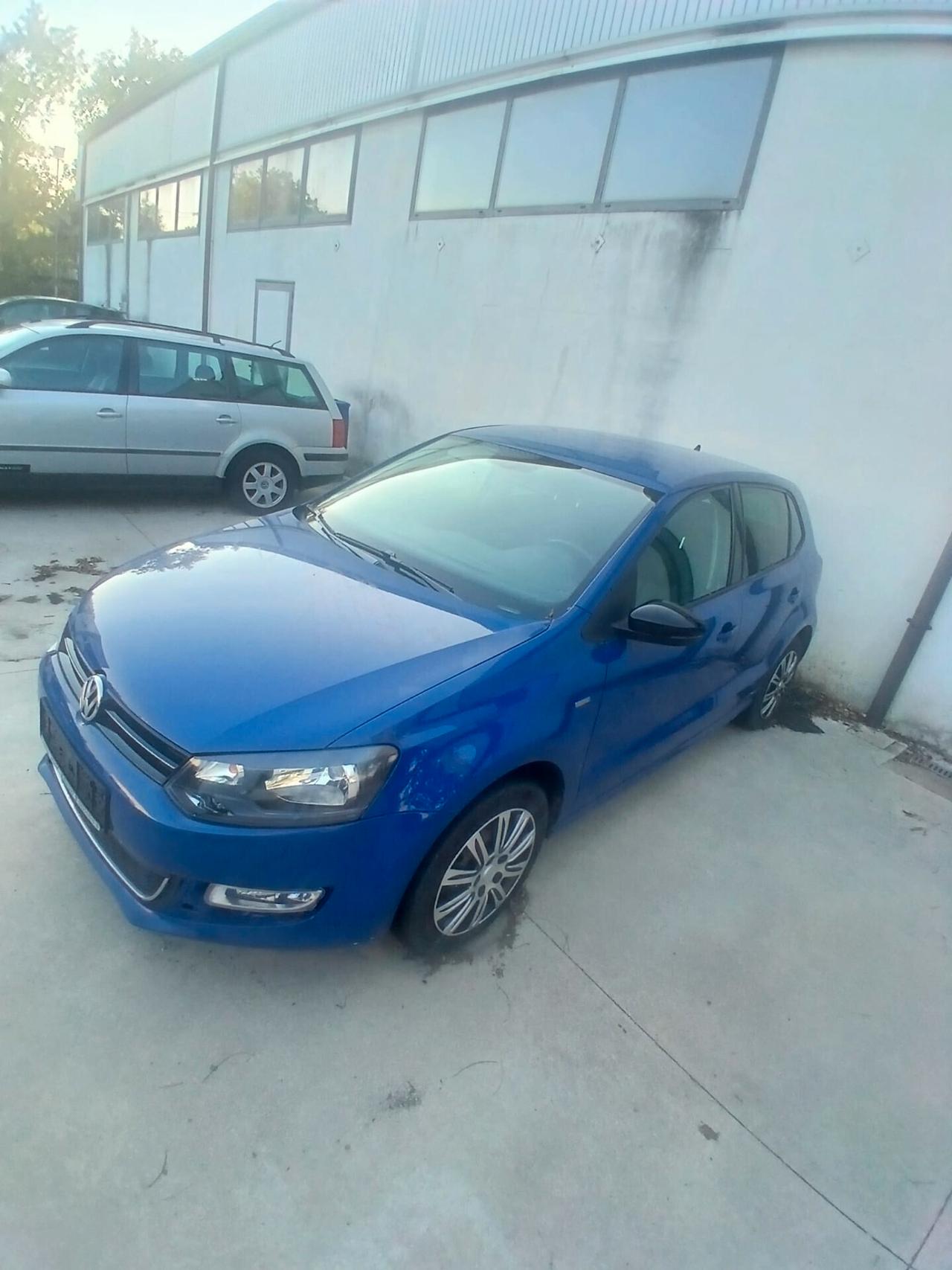 Volkswagen Polo 1.2 70 CV 5p. Comfortline POLO 1.2 BENZINA 5 PORTE MOTORE ROTTO TEL. WVWZZZ6RZDY039944