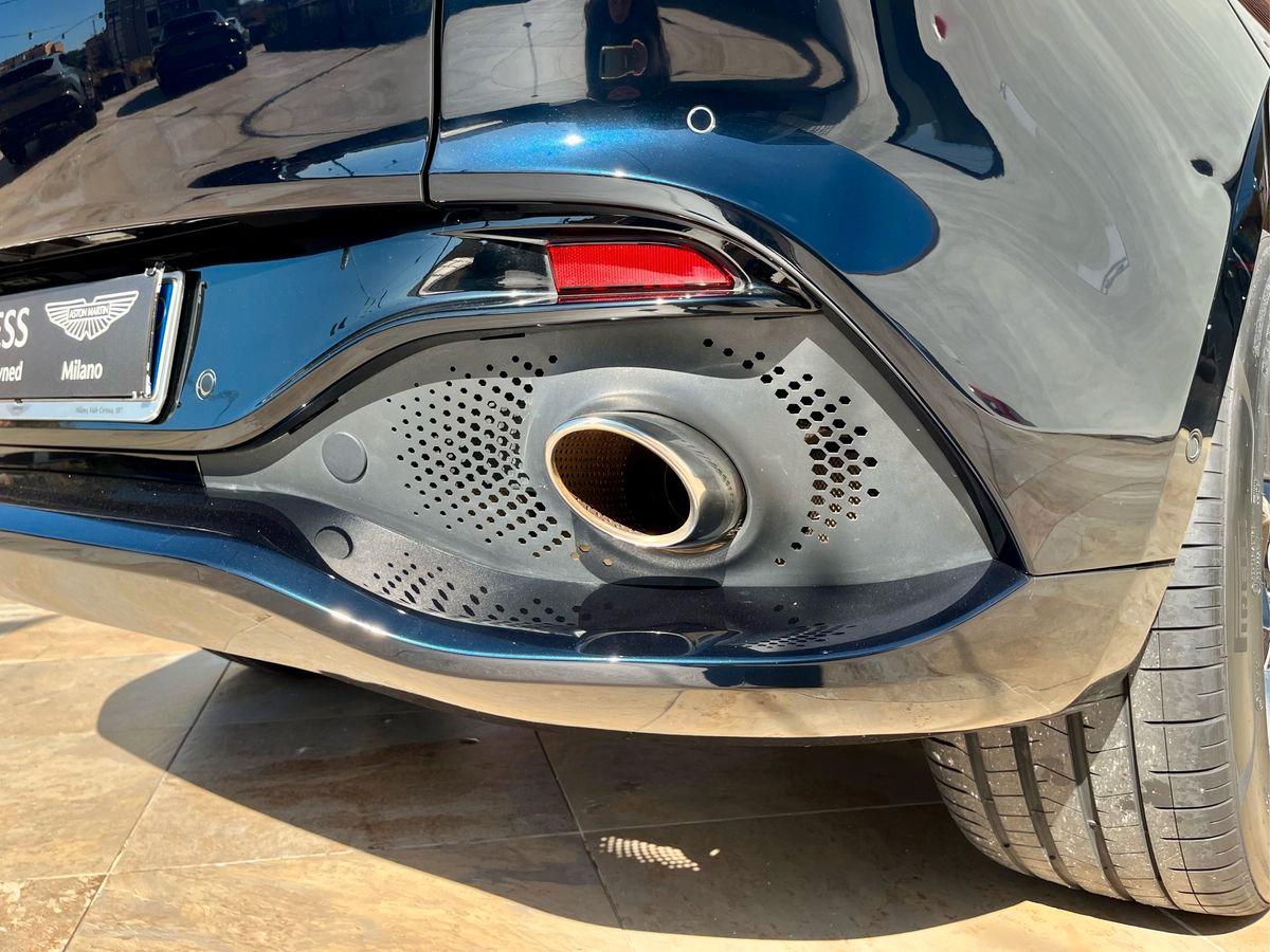 ASTON MARTIN DBX 4.0 auto