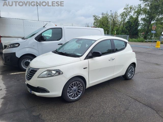 LANCIA Ypsilon 1.2 69 CV 5 porte Gold-5��posto-c.lega