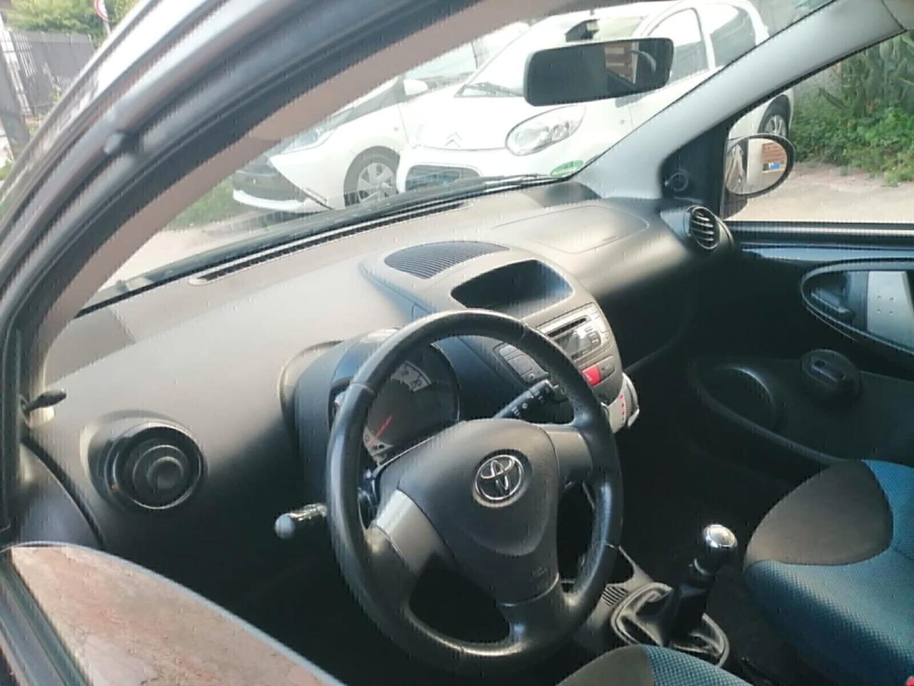 TOYOTA AYGO 1.0 68CV 2013 EURO 5 FULL BENZINA