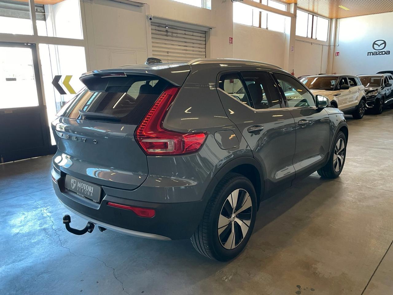 Volvo XC40 T5 Recharge Plug-in Hybrid momentum