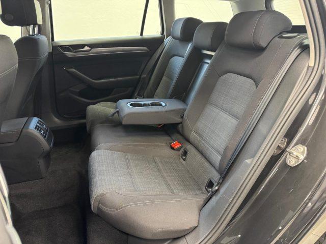 VOLKSWAGEN Passat Variant 2.0 TDI DSG *UNICO PROP.*LED*NAVIGATORE*