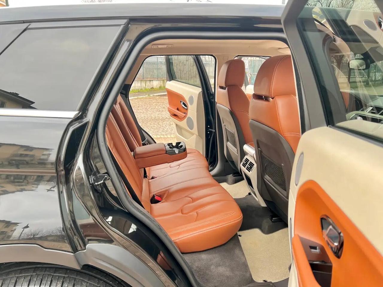 Land Rover Range Evoque 2.0 Si4 5p. Prestige