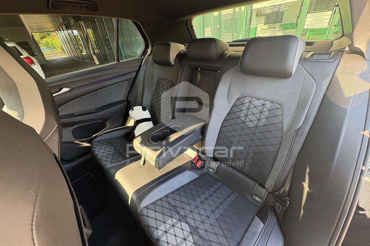 VOLKSWAGEN Golf 1.5 eTSI 150 CV EVO ACT DSG R-Line