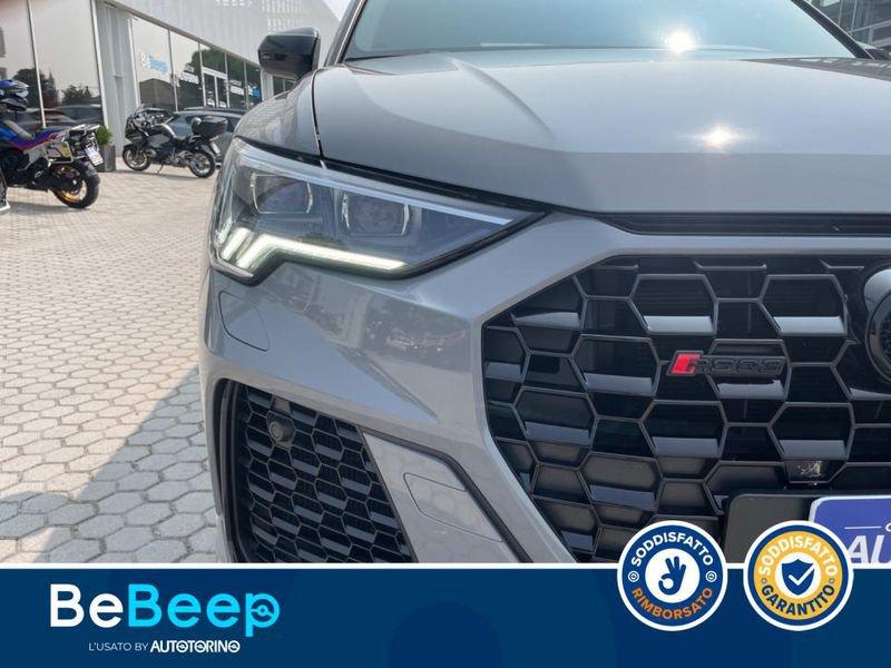 Audi Q3 RS 2.5 QUATTRO S-TRONIC