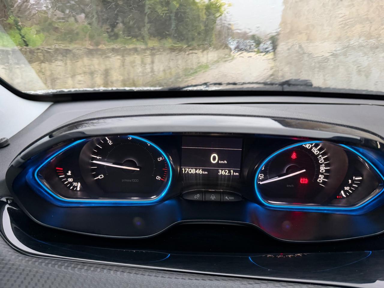 Peugeot 2008 BlueHDi 120 S&S Allure