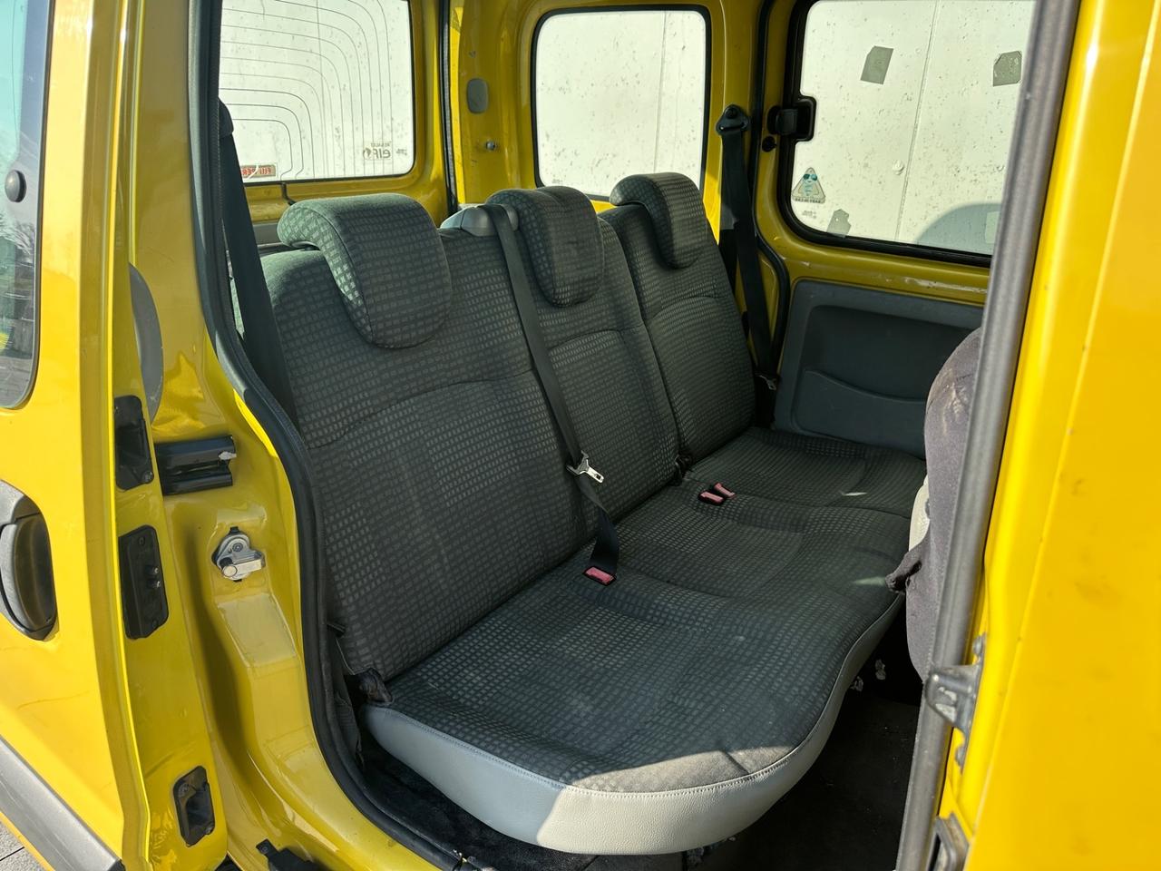 Renault Kangoo 1.6 16V 4x4 5p. Luxe