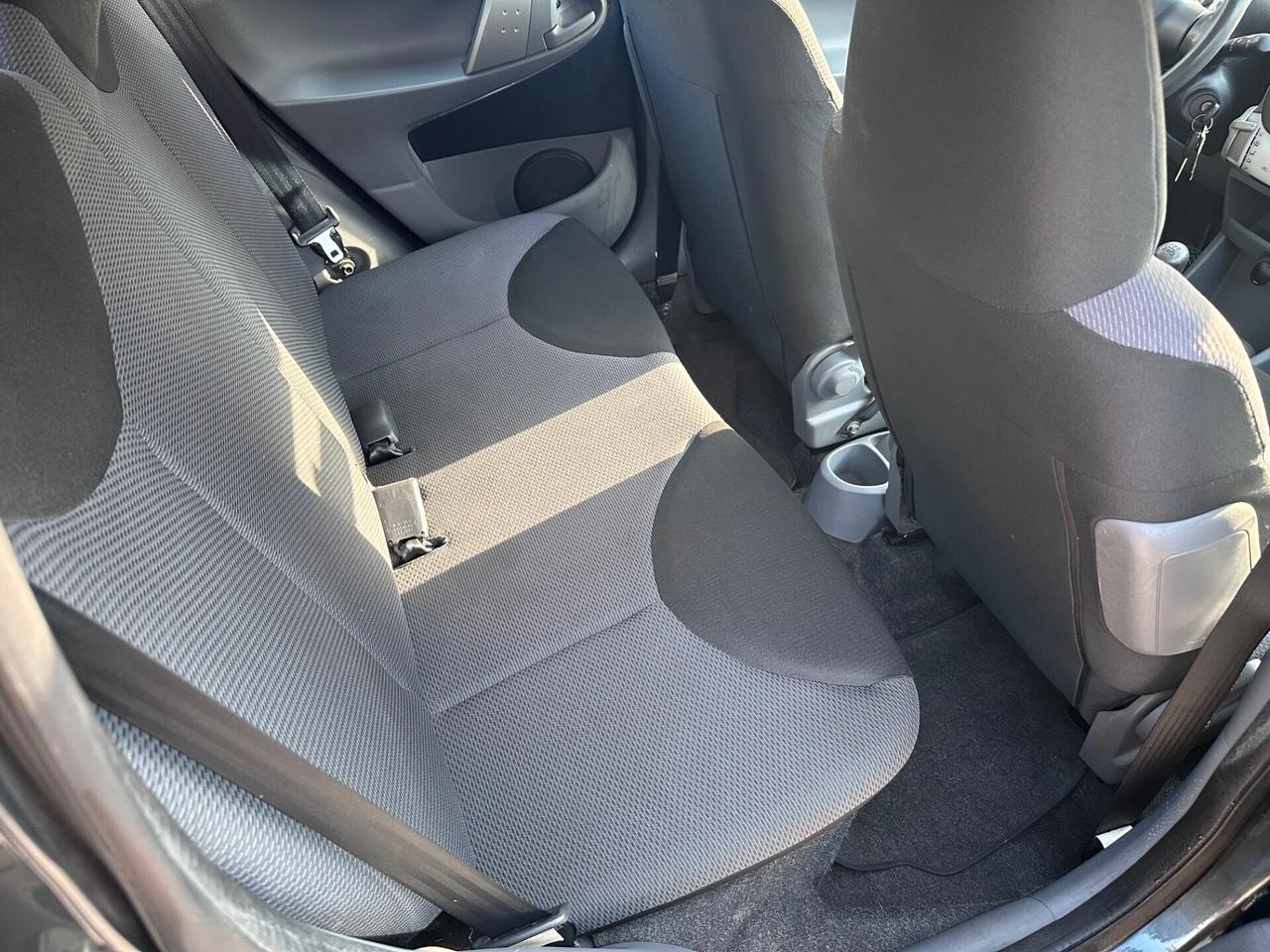 Toyota Aygo 1.0 12V VVT-i 5 porte Sol*NEOPATENTATI