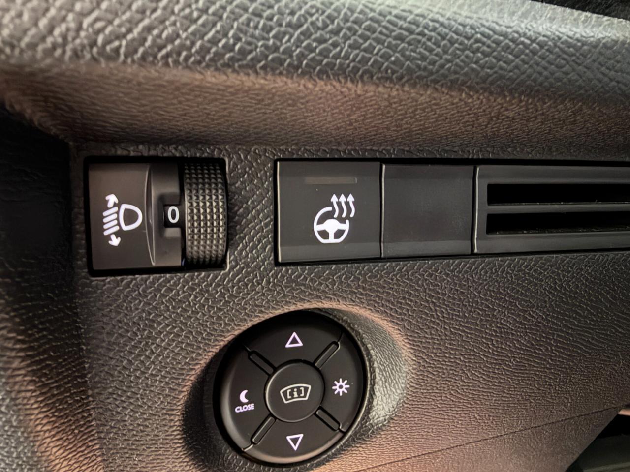 Citroen C4 PureTech 130 S&S EAT8 Shine KM0 Automatic Fulloptional