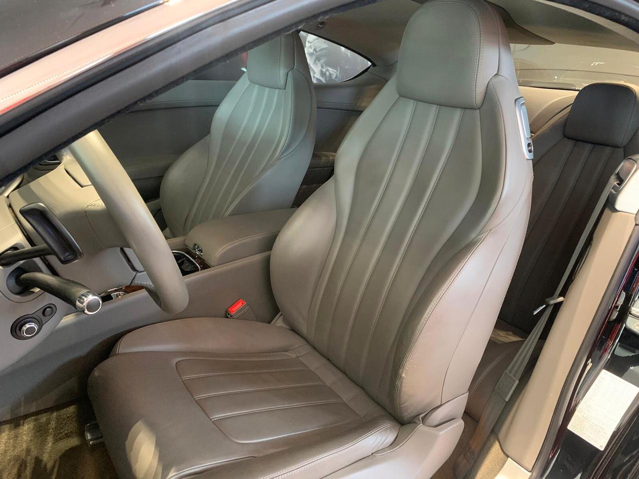 Bentley Continental GT V8