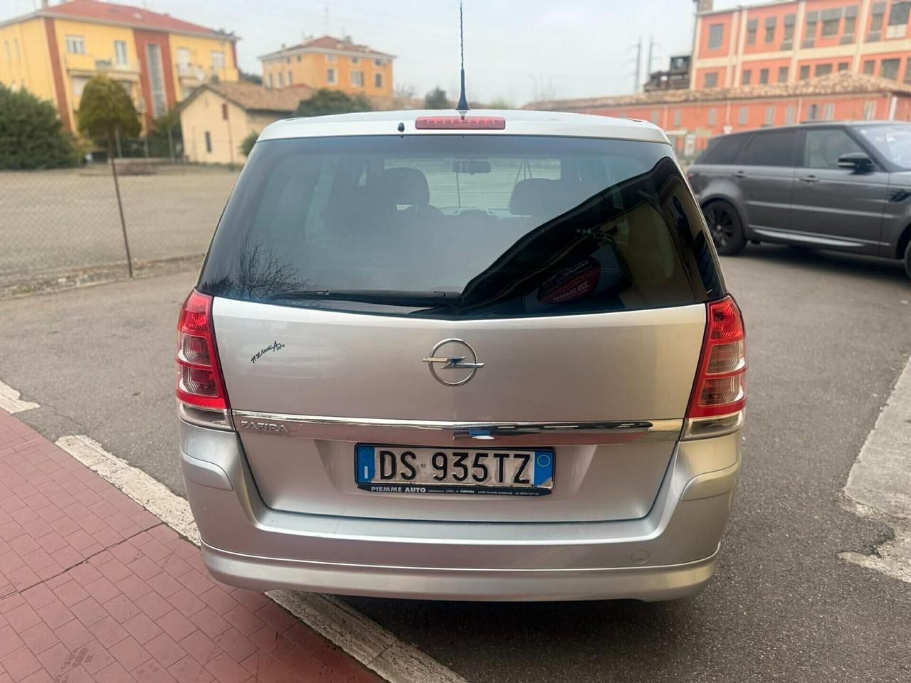 Opel Zafira 2009 1.6 BENZ/GPL EURO4 CDF