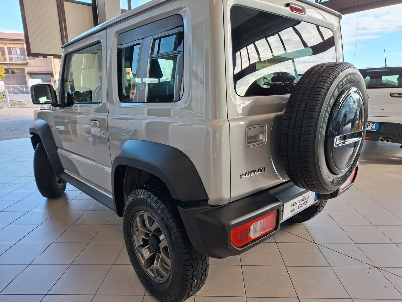 Suzuki Jimny 1.5 5MT Top AUTOVETTURA 4POSTI