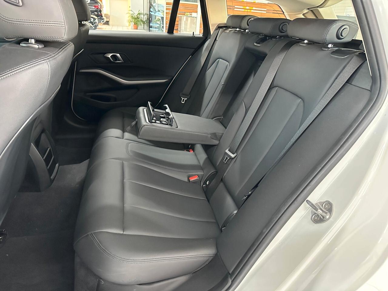 BMW 330 d Touring xdrive Business Advantage auto