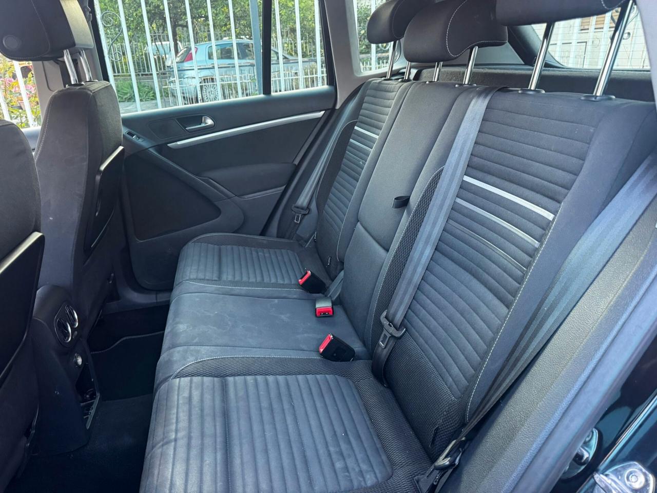 Volkswagen Tiguan 2.0 TDI 110CV Business Sport & Style BlueMotion Tech.