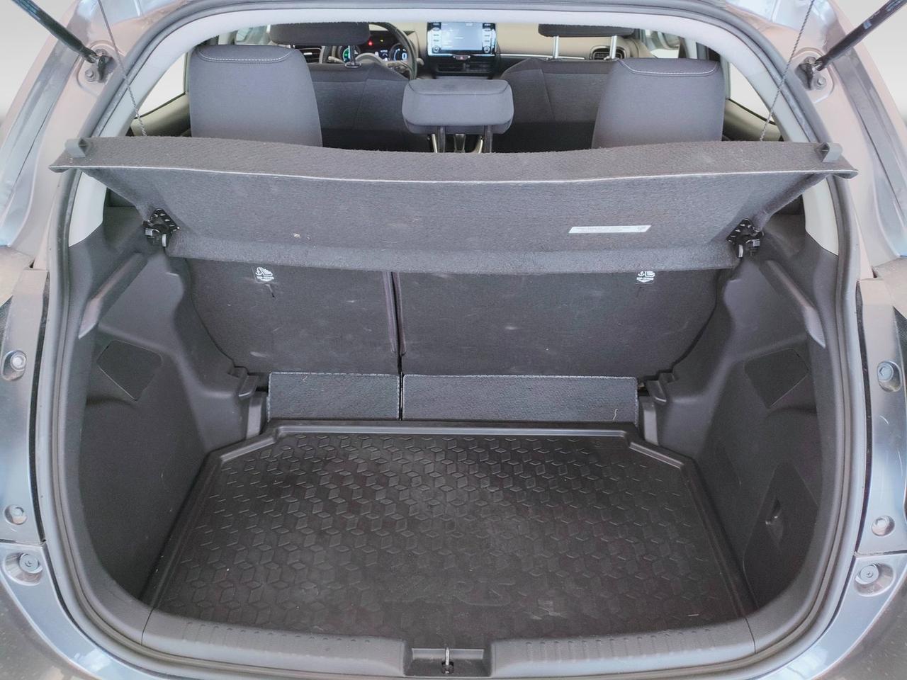 TOYOTA Yaris IV 2020 - Yaris 1.5h Trend