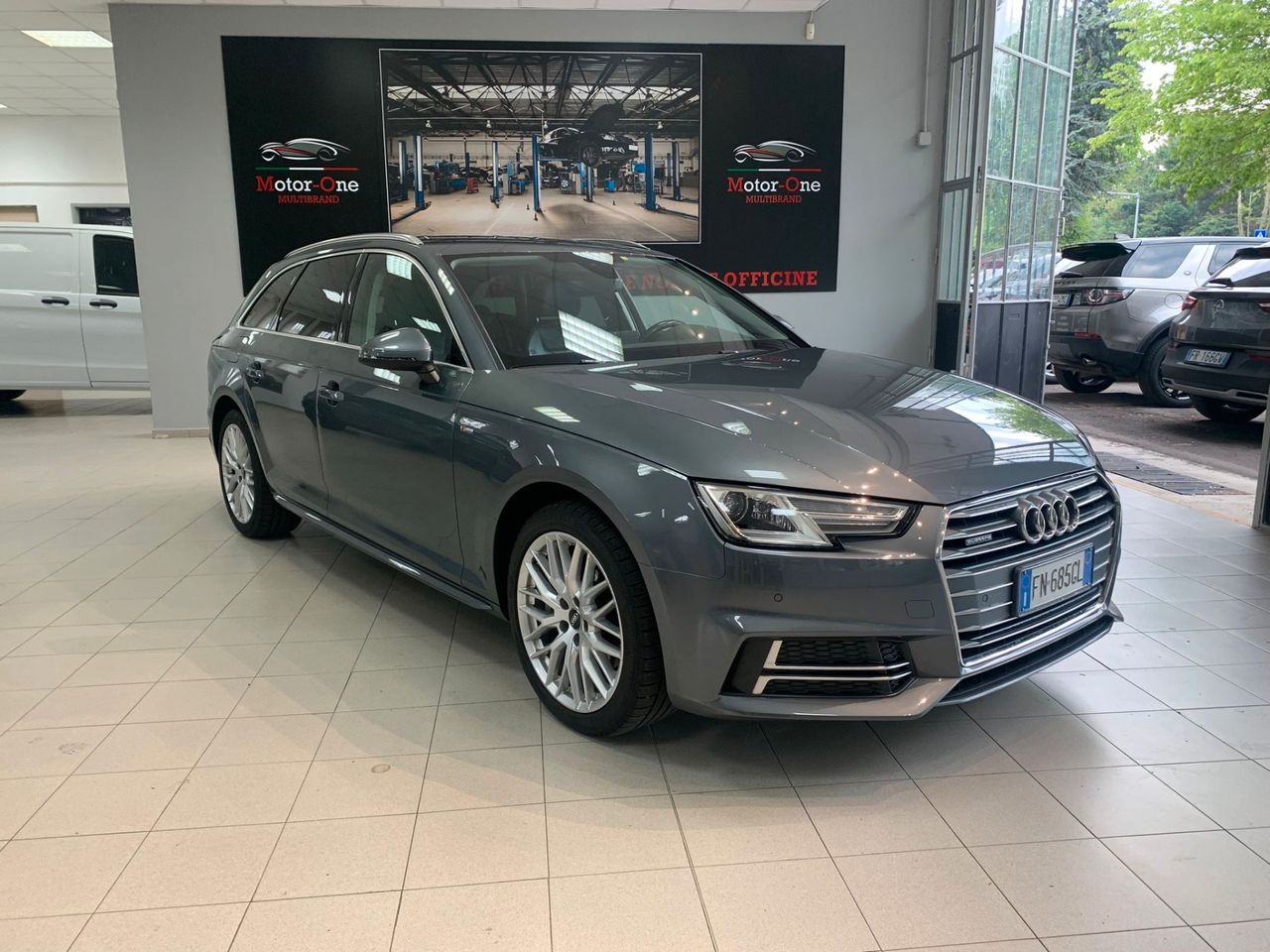 Audi A4 Avant 2.0 TDI 190 CV ultra S tronic Sport .S Line