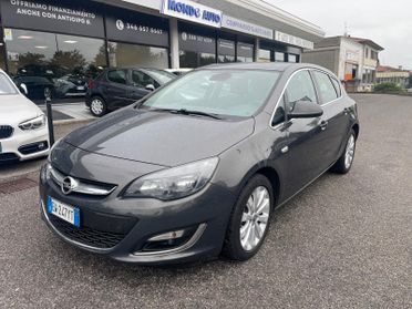 Opel Astra 1.4 Turbo 140CV 5 porte Cosmo