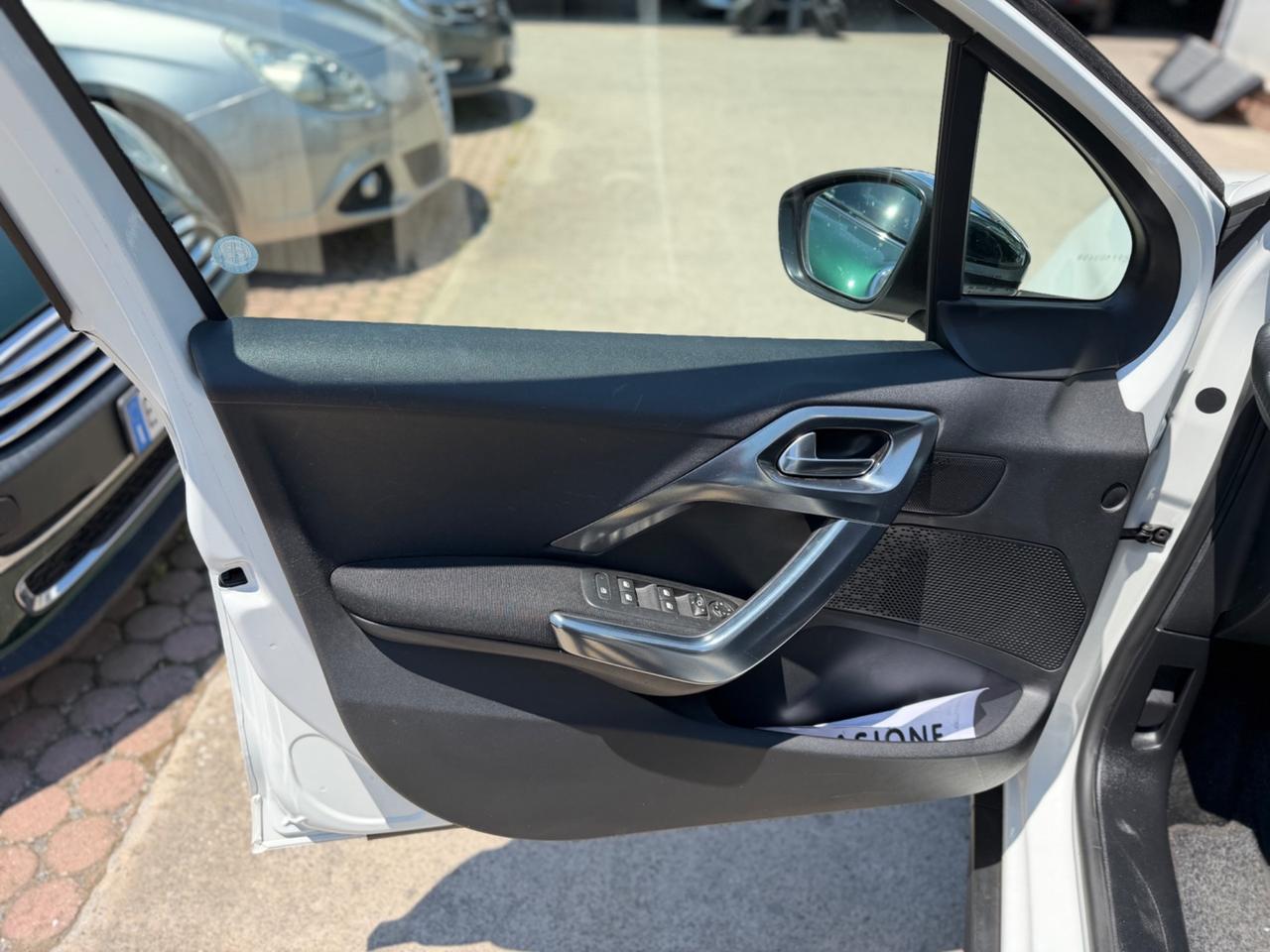 Peugeot 2008 BlueHDi Allure. KM CERTIF