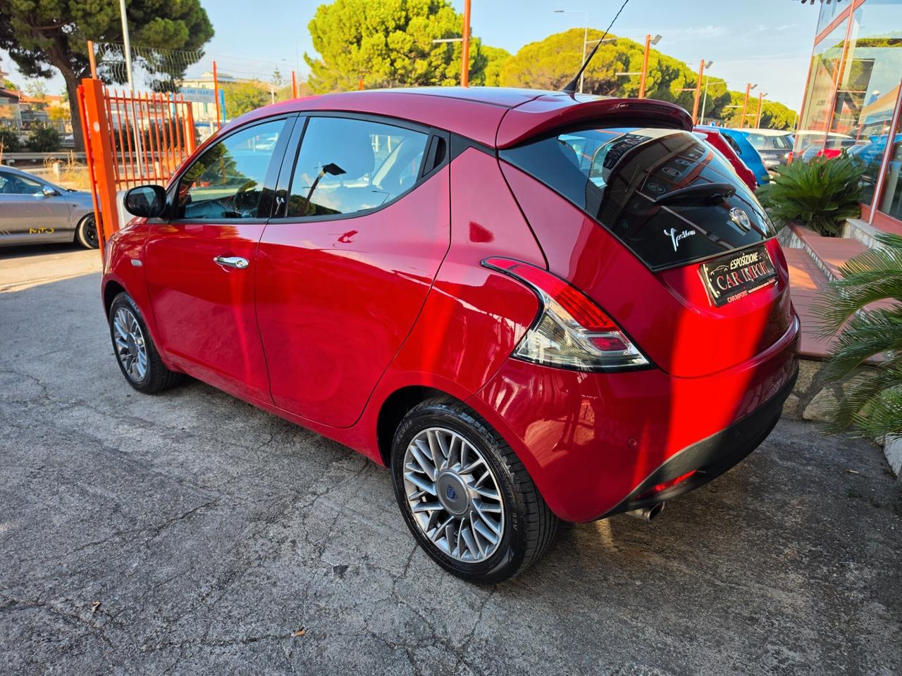 Lancia Ypsilon 1.2 benzina 01/2013 cv69