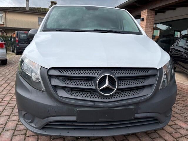 Mercedes-benz Vito 1.6 109 CDI PC-SL Tourer Base 9 POSTI